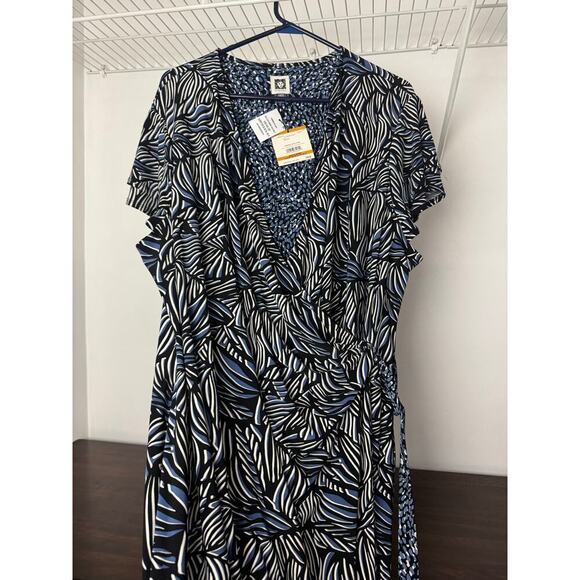 Anne Klein Faux-Wrap Flutter Sleeve Floral Print Dress Multi-Color 3X - Picture 7 of 10
